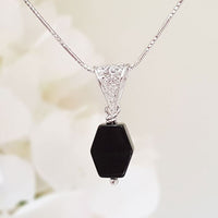 Inde-Pendant - Black Agate