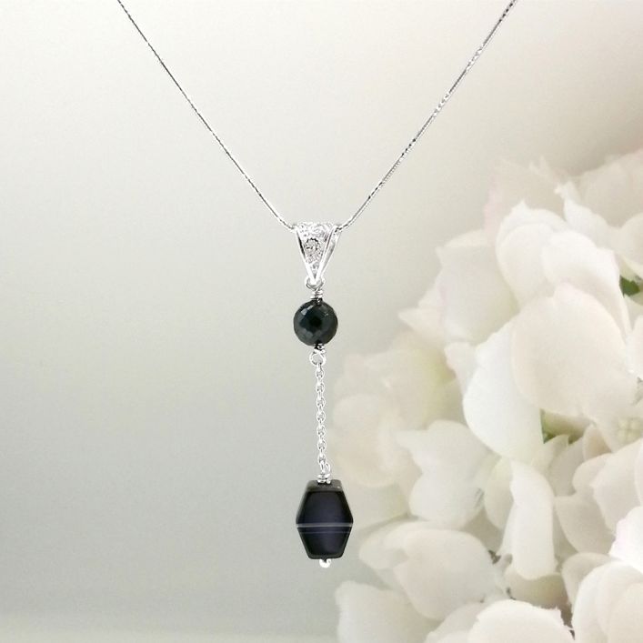 Pendulate Agate Pendant