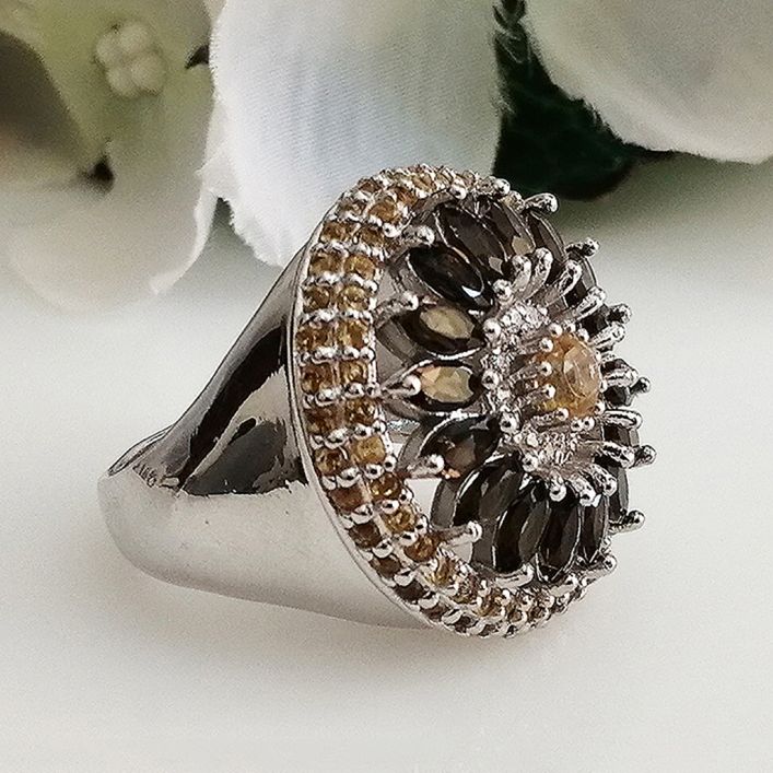 Queen Flower Ring - Smoky Topaz