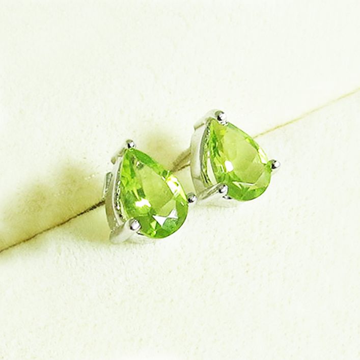 Birthstone Pear Stud Earrings - Green Peridot