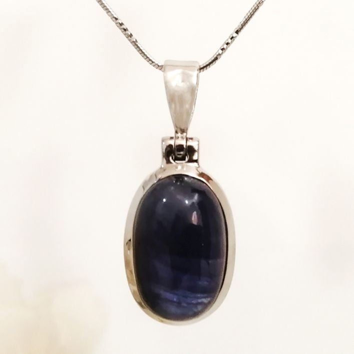 Blue Sapphire Pendant (7.99 gms)