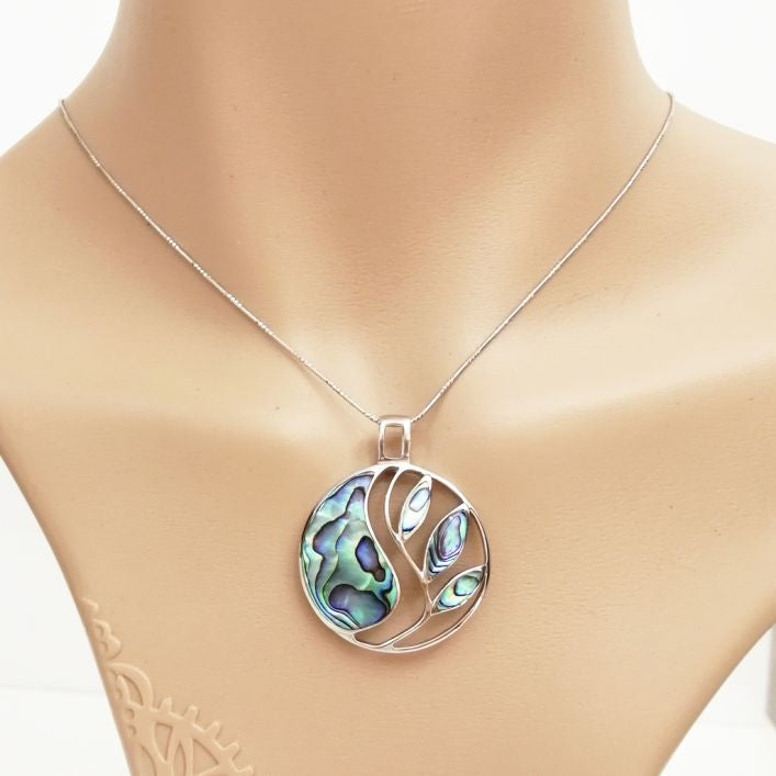 Ravishing Pendant - Paua Shell