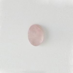 Rose Quartz - oval (4.5 Ct)