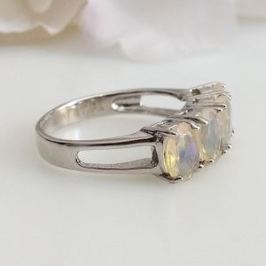 Quadro Opal Ring