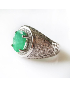 Regal Emerald Men Ring 