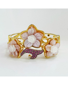 Pink Mother Pearl Floral Bracelet - Round Ruby