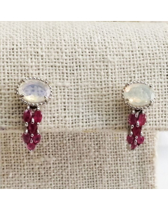 Blooming Earrings - Ruby & Opal